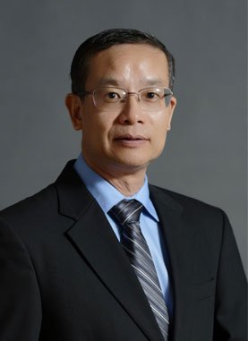 鲍一明